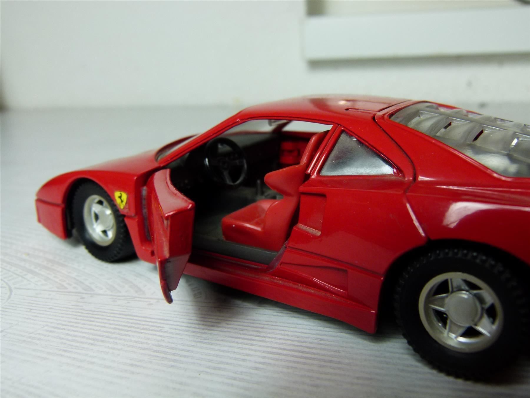Modellini d'auto: Modellauto Ferrari F40 1:25 – Usato da Uerkheim venduto da Justi.y 3