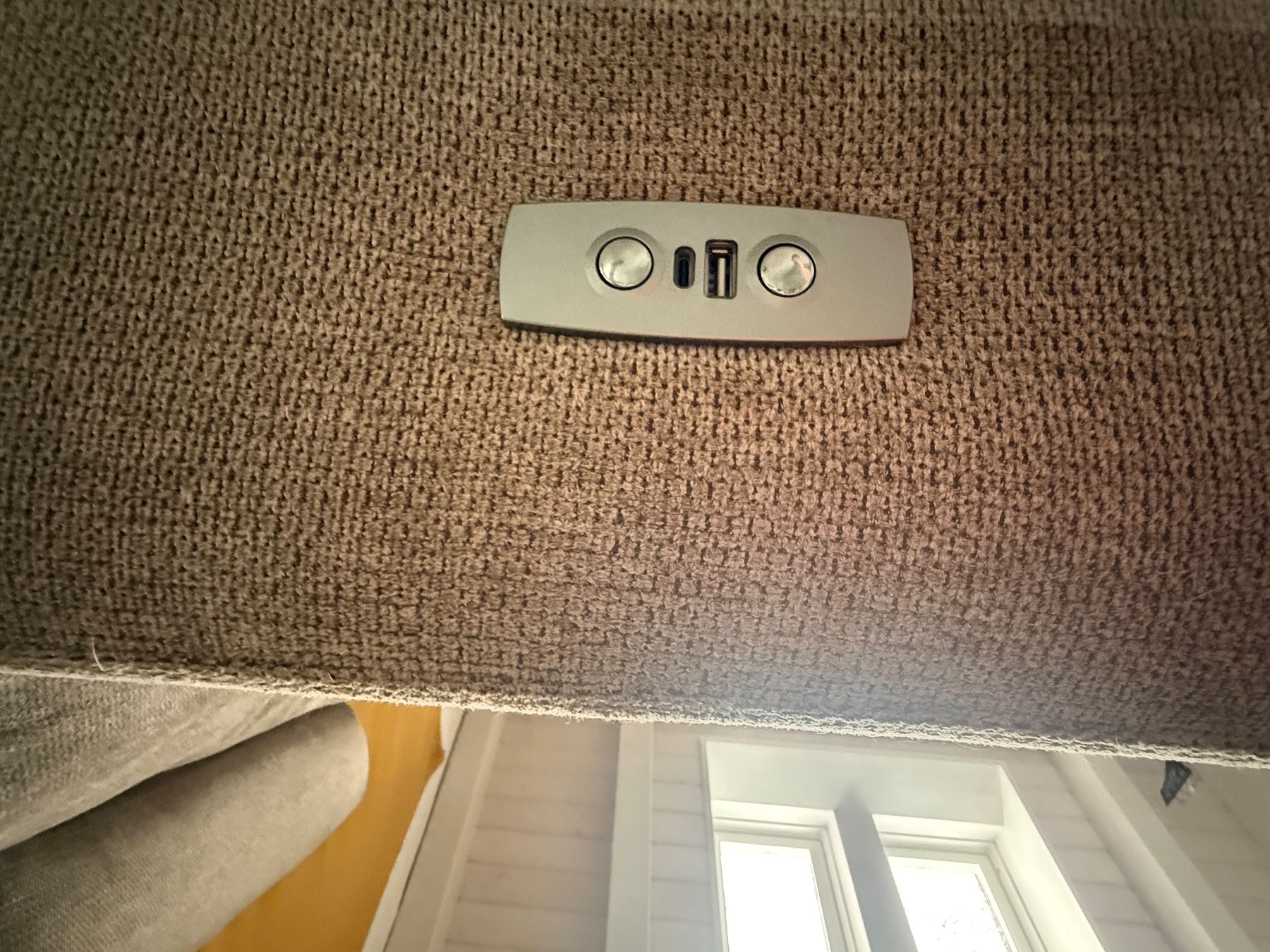 Pfister Divani: Couch (with relax) – Usato da Bonstetten venduto da Johanne_Lamalle 2