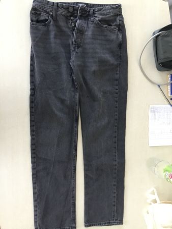 Jack & Jones / schwarze Jeans / L 30/W 34 / relaxed / Chris