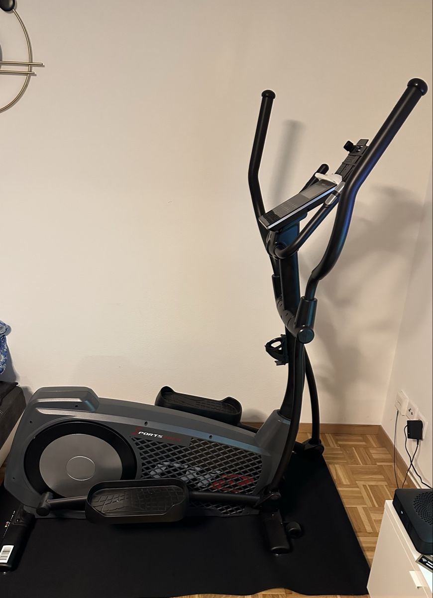 Sportstech Vélos d'appartement: Sportstech CX2 Crosstrainer NEU – Neuf (Voir description) à Winterthur par sam_xt8v