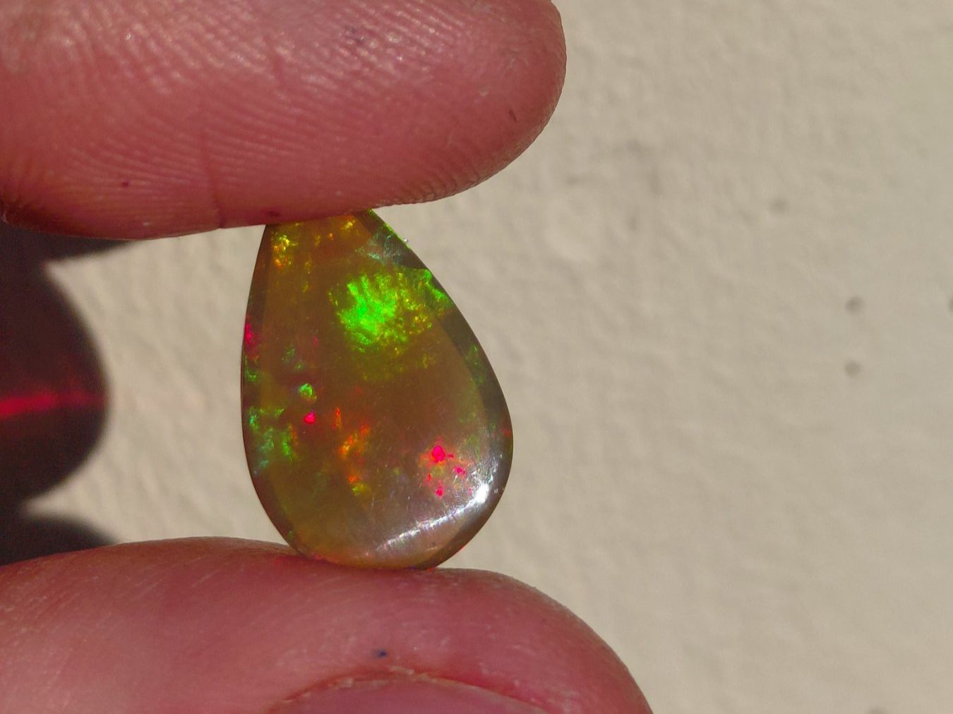 Pietre preziose: Sublime Welo Opal Top Cutting – Usato da Bévilard venduto da Yougems 9