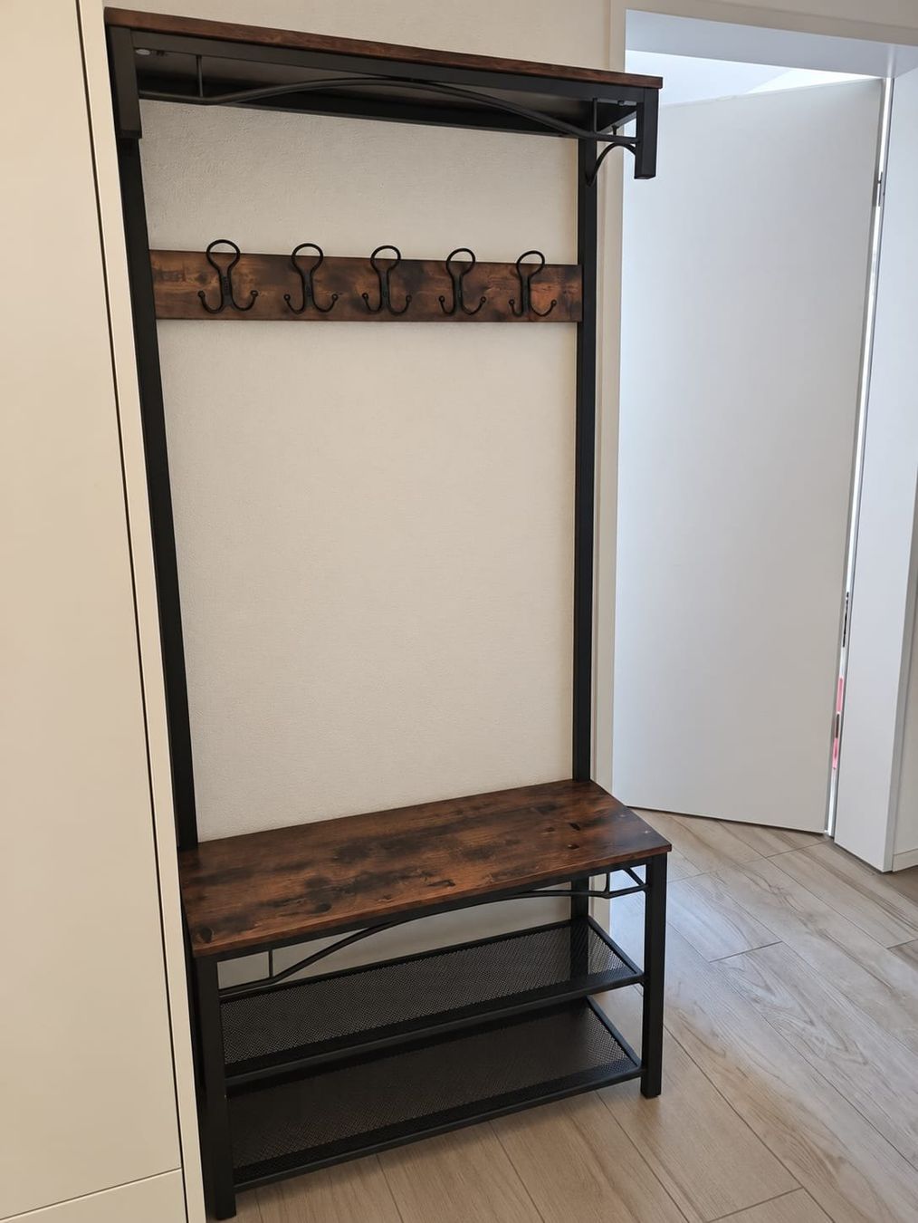 Guardaroba: Garderobe – Usato da Grosswangen venduto da hmu_q8pw