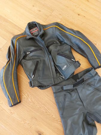 Motorrad Lederkombi IXS und Richa schwarz Grösse S 48