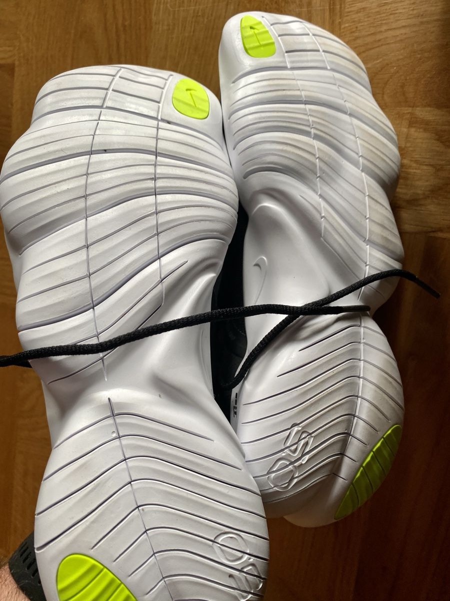 Nike Scarpe da uomo: Nike Free Sneakers – Usato da Kriens venduto da Ileriadiamore 2