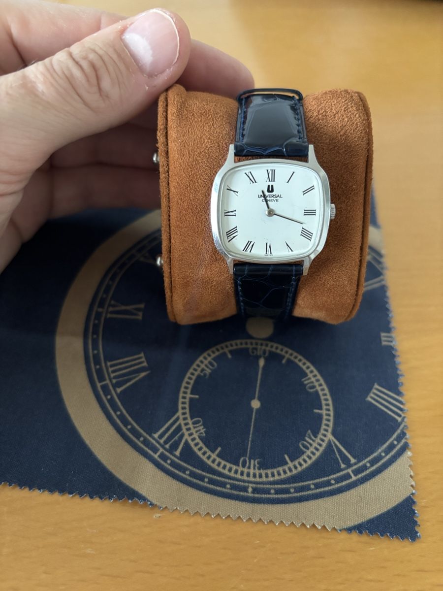 Universal Genève Orologi: Universal Geneve Uhr – Usato da Bülach venduto da fisch033