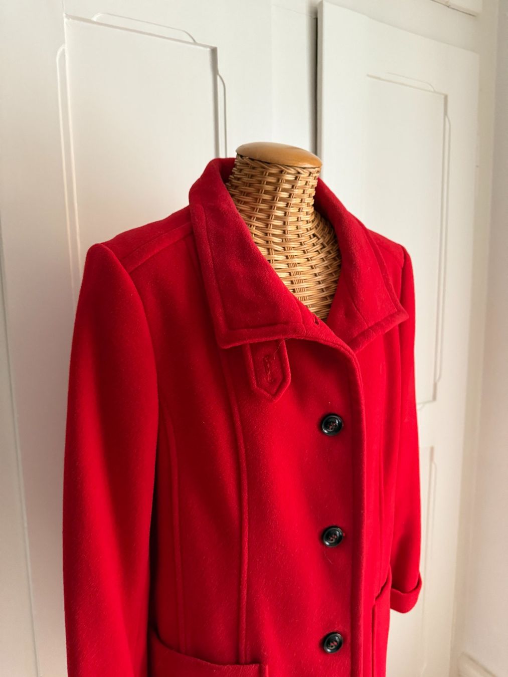 Basler Jacken: BASLER - Wolle-Kaschmir Jacke rot 40 – Gebraucht aus Zürich von Diazaio 1