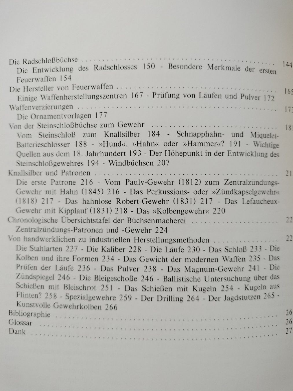Libri: Das grosse Buch der Jagdwaffen – Usato da Schwanden Sigrisw venduto da cadieux71 3