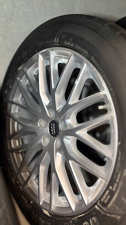Audi Pneumatici & Ruote complete: Q7 Räder – Usato da Wimmis venduto da TheCarnet 1