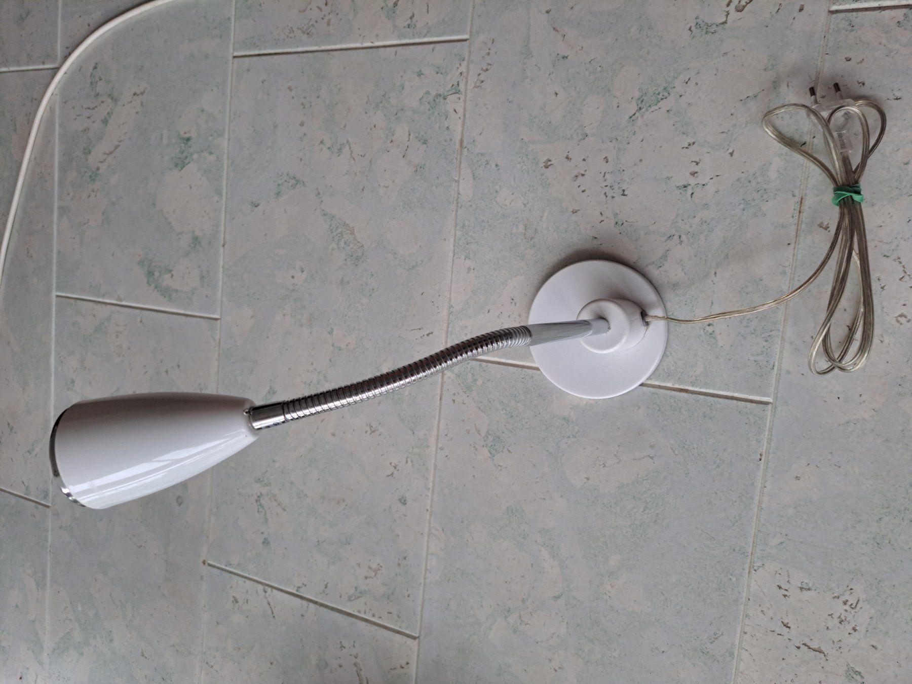 Lampade: Tischleuchte LED – Usato da Pfäffikon ZH venduto da Valsangiaccomo 1