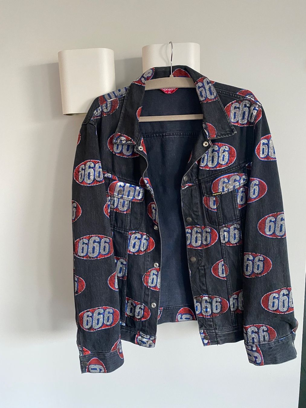 Supreme Jacken: Supreme Jeansjacke – Gebraucht aus Dielsdorf von Anthony111