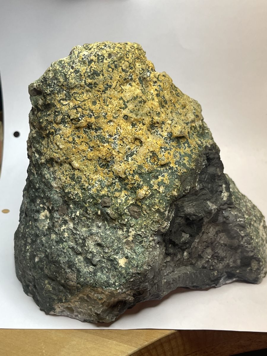 Mineralien & Heilsteine: Géode de quartz violet (Améthiste) – Gebraucht aus Le Landeron von Ayriss 2