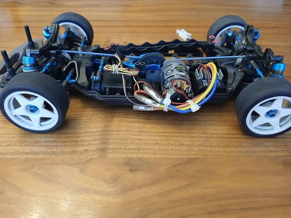 RC Kits de montage: Tamiya 1/10 – D'occasion à Zürich par Dreamcar78 4