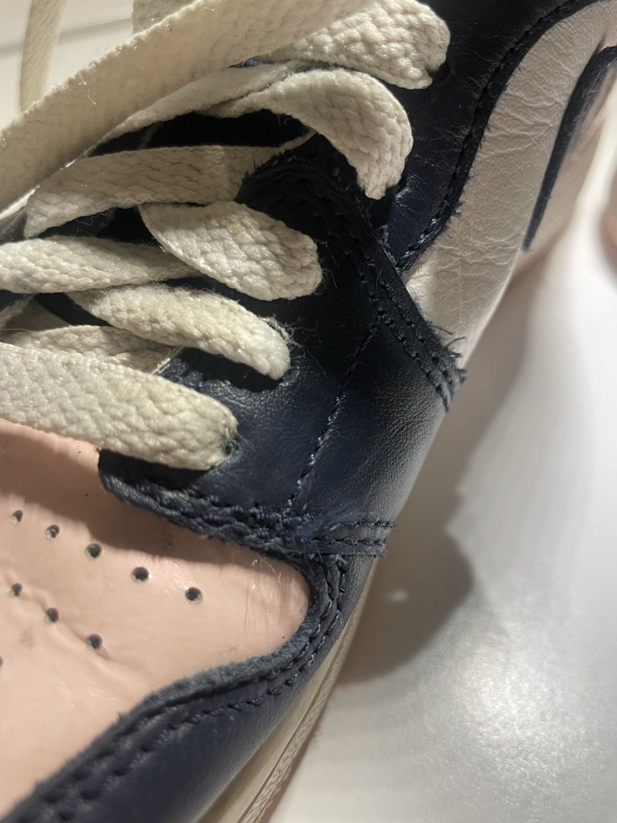 Nike Scarpe da donna: Nike Air Jordan 1 High Bubble Gum – Nuovo (secondo la descrizione) da Jona venduto da liv_kjr6 7