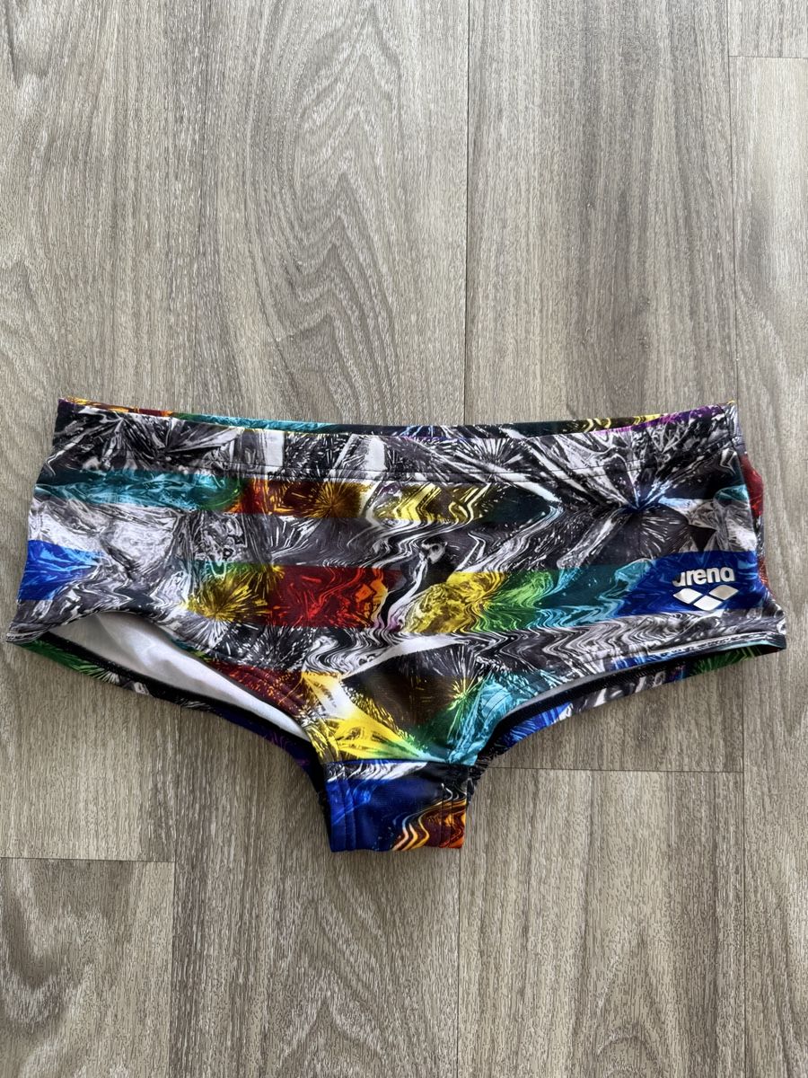 Arena Costumi da bagno: Arena Trainingsbadehose Grösse D5 – Usato da Tägerwilen venduto da Bichito4
