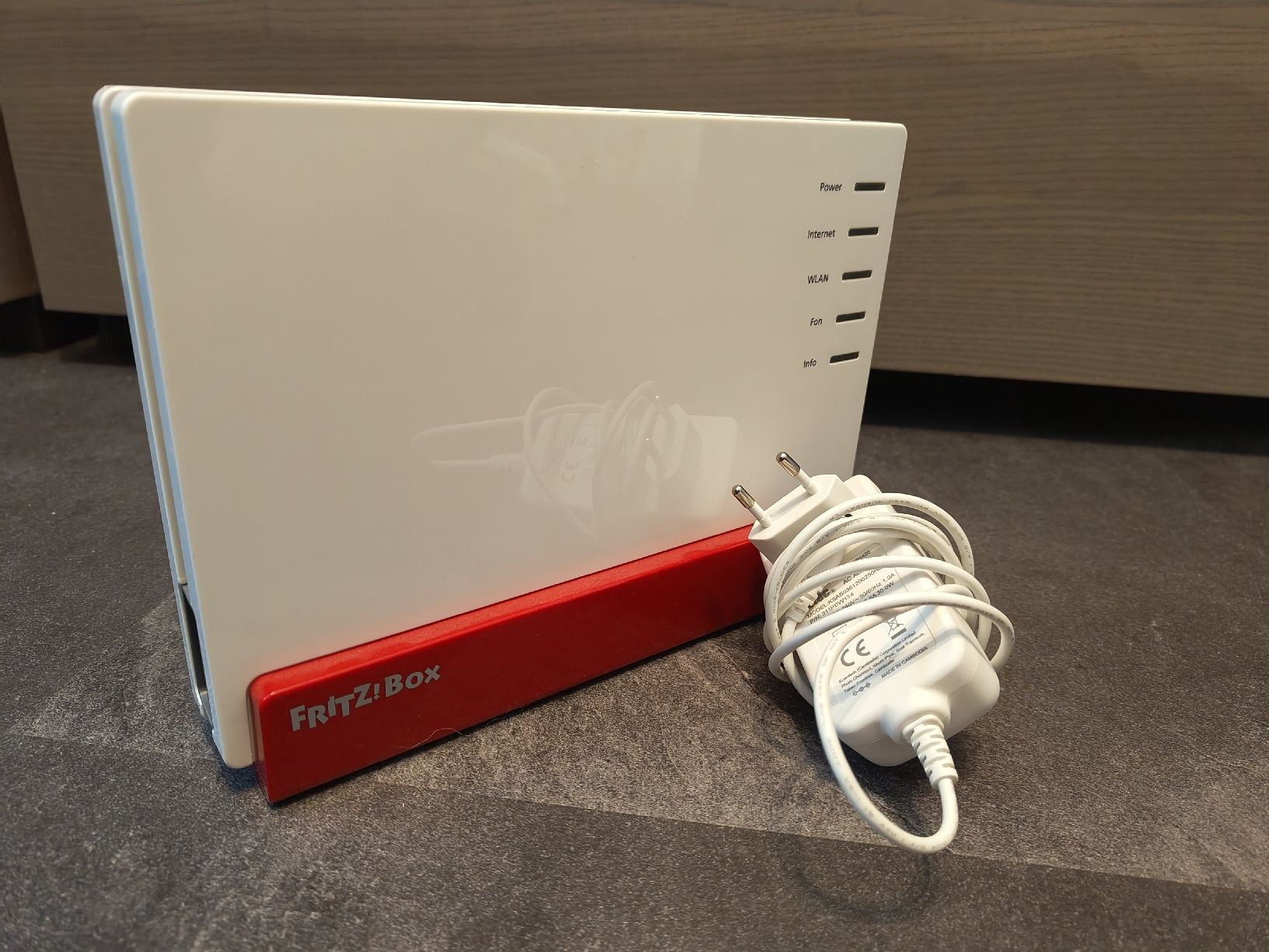 Avm Modem & Router: AVM Fritz!Box 7582 – Usato da Krattigen venduto da verslaan