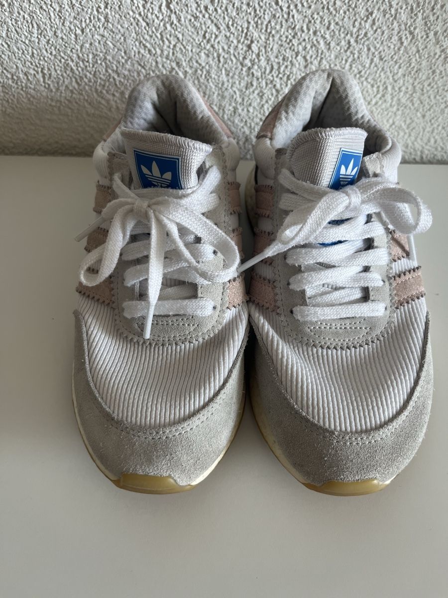 Adidas Damenschuhe: Adidas Sneaker Iniki Grösse 36 – Gebraucht aus Frauenfeld von heyLani 1