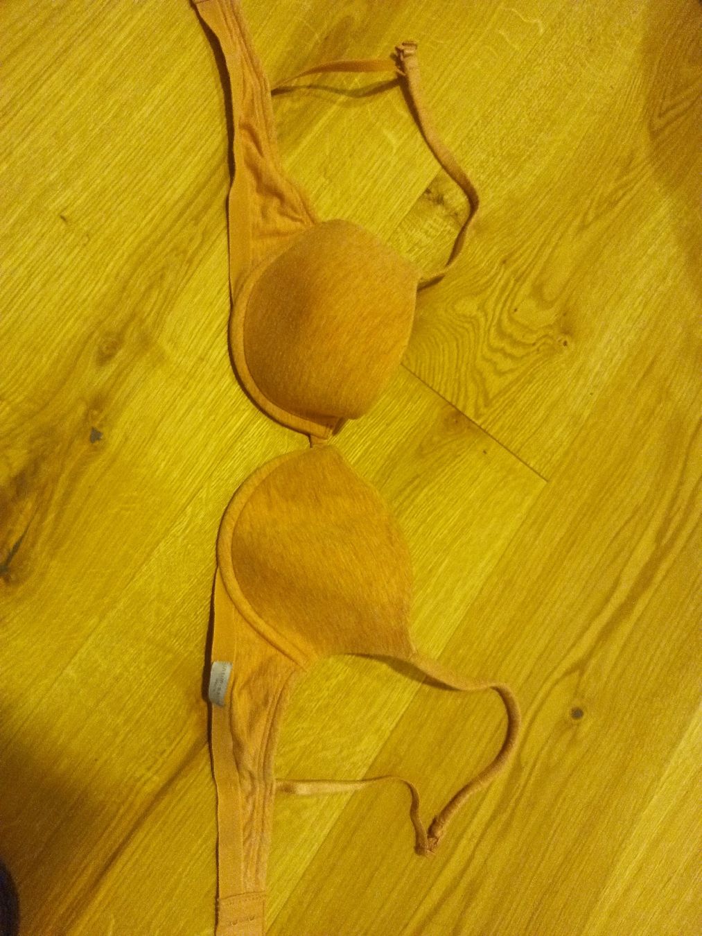 Intimissimi Altra biancheria intima: intimissimi BH 75A – Usato da Dübendorf venduto da selestrine 1