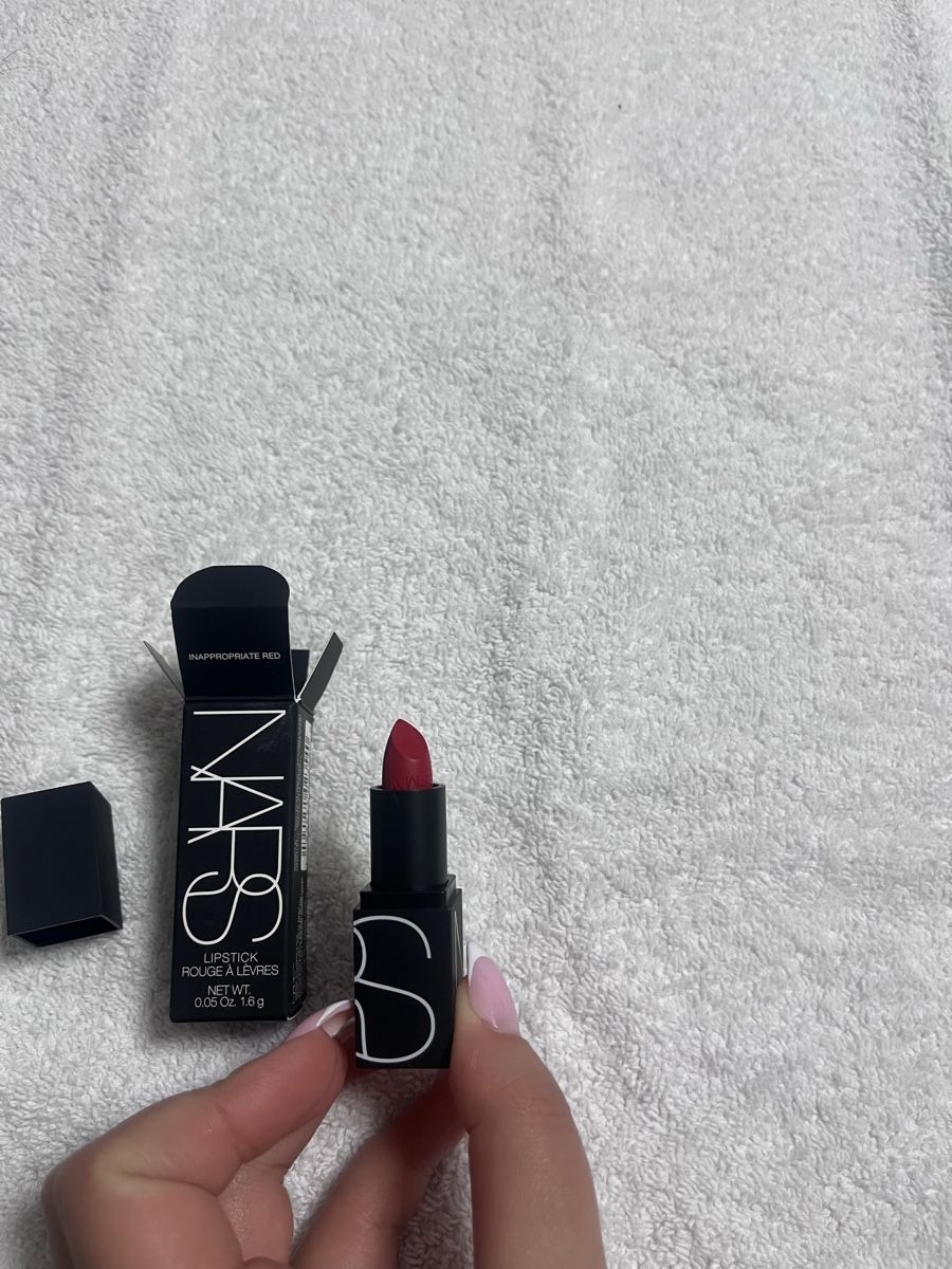 Nars Make-up: Nars Lippenstift Inappropriate Red – Nuovo e nell'imballaggio originale da Bülach venduto da maj_k9hl