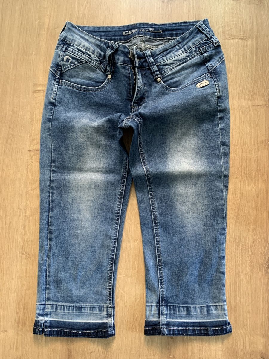 Gang Hosen: Gang Capri Jeans Grösse 26 – Gebraucht aus Wilen b. Wil von Huibuh