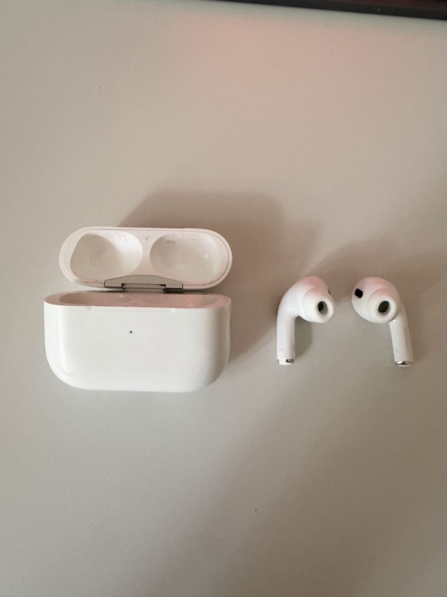 Apple Kopfhörer: Apple AirPods Pro (2. Generation) – Gebraucht aus Bern von Shanesells
