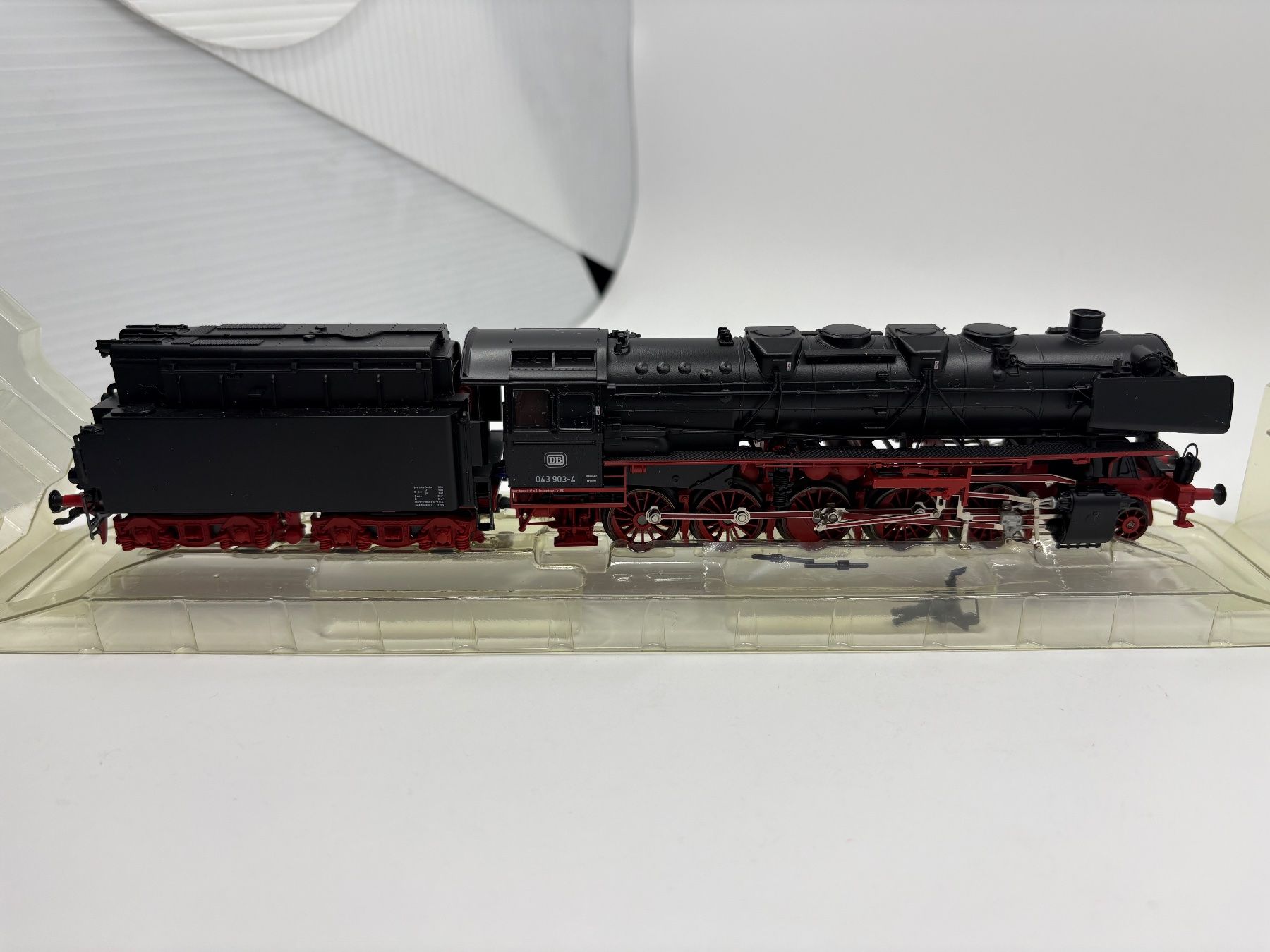 Märklin Modellini di ferrovie: Märklin DB 043 903-4 1/E/0 H0 Digital – Nuovo e nell'imballaggio originale da Forch venduto da Hanimann-Robinson