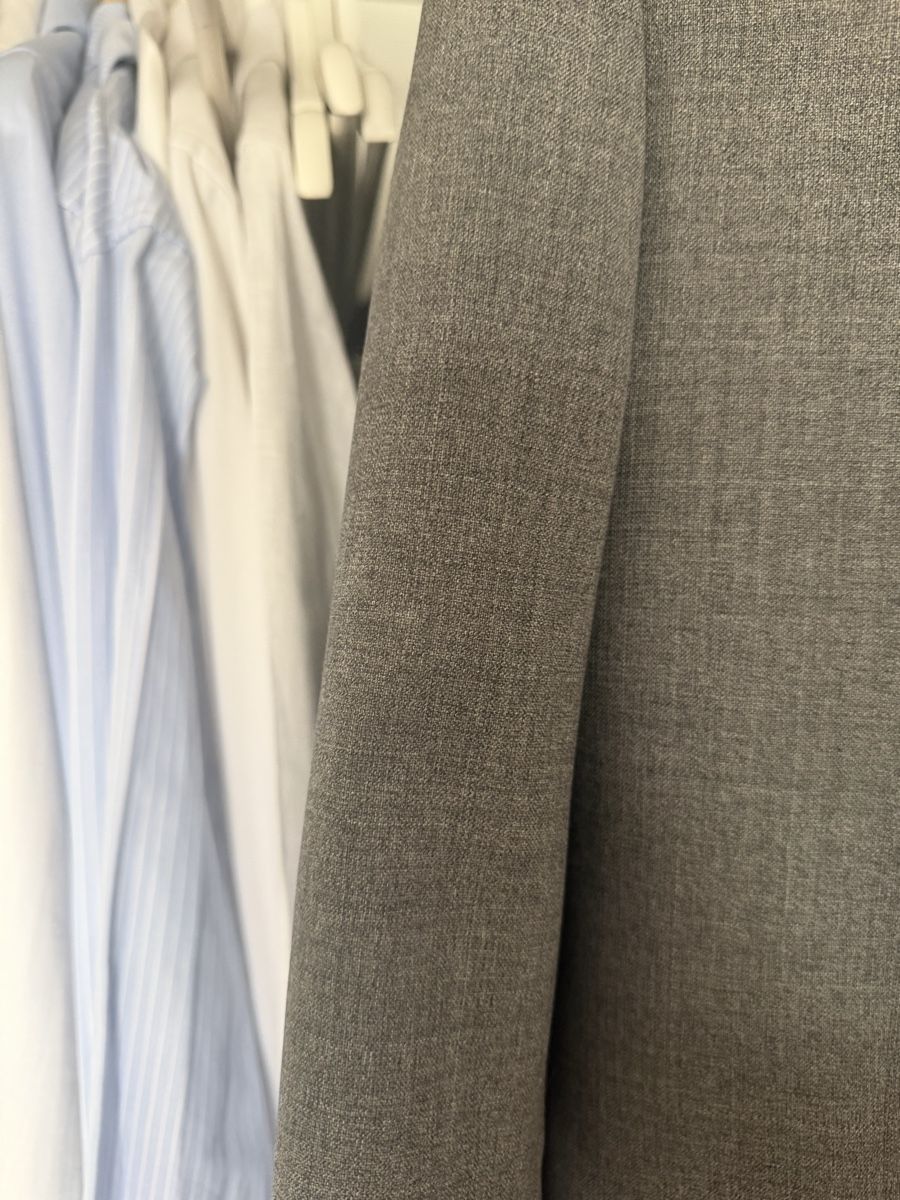 Suitsupply Completi, tute sportive e funzionali: Anzug (Dreiteiler) – Usato da Steffisburg venduto da GianZurbruegg 1