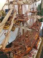 antikes handgefertigtes Schiff