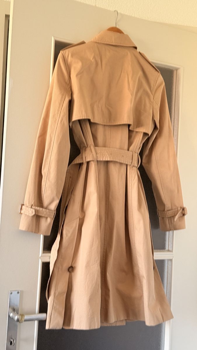 Massimo Dutti Cappotti: Trench-coat Massimo Dutti beige taille M – Usato da Bulle venduto da LeMoleson 2