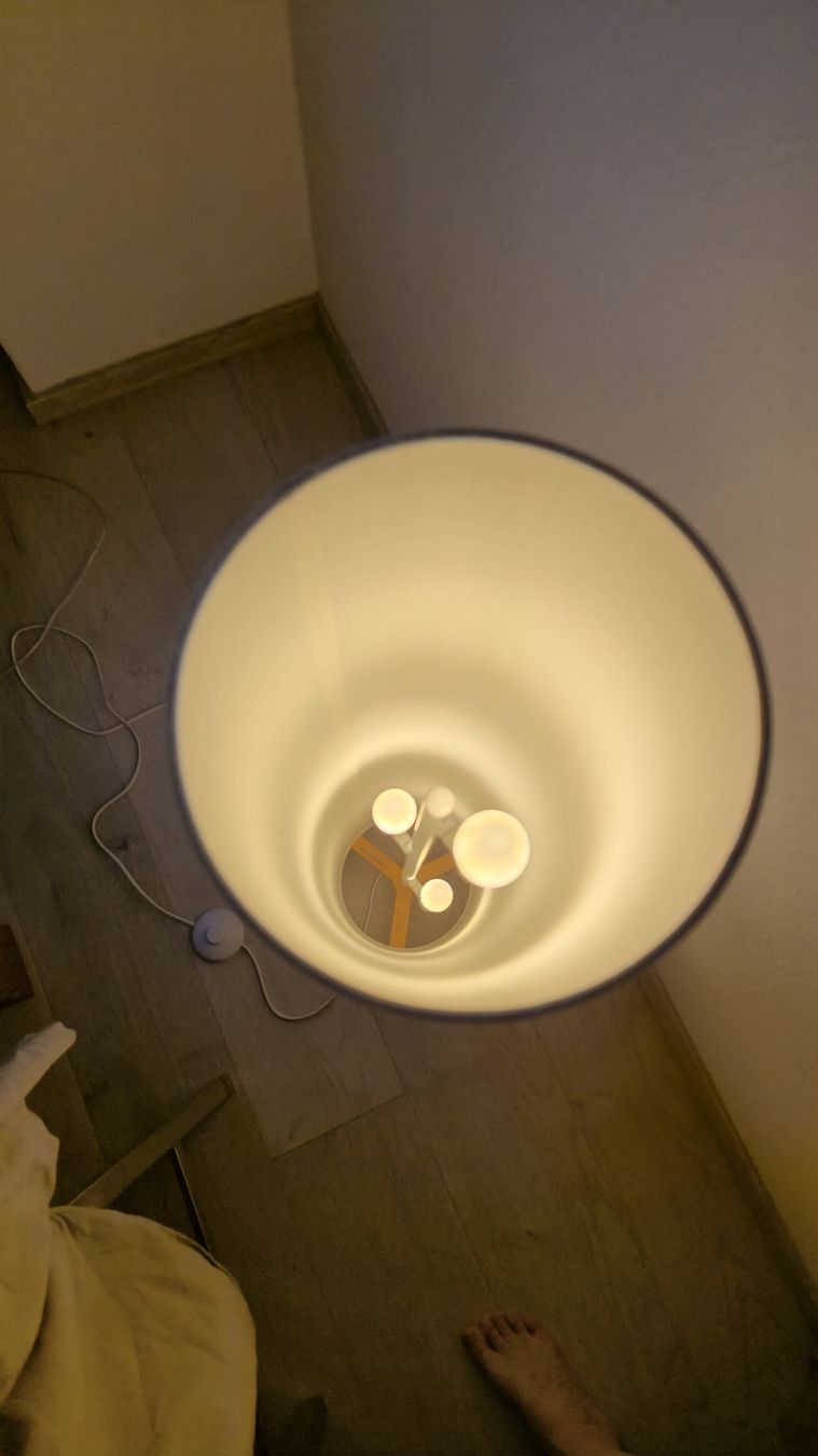 Micasa Lampade: Bodenlampe Stoff Holz skandinavisch – Usato da Watt venduto da sarahZH1995 3