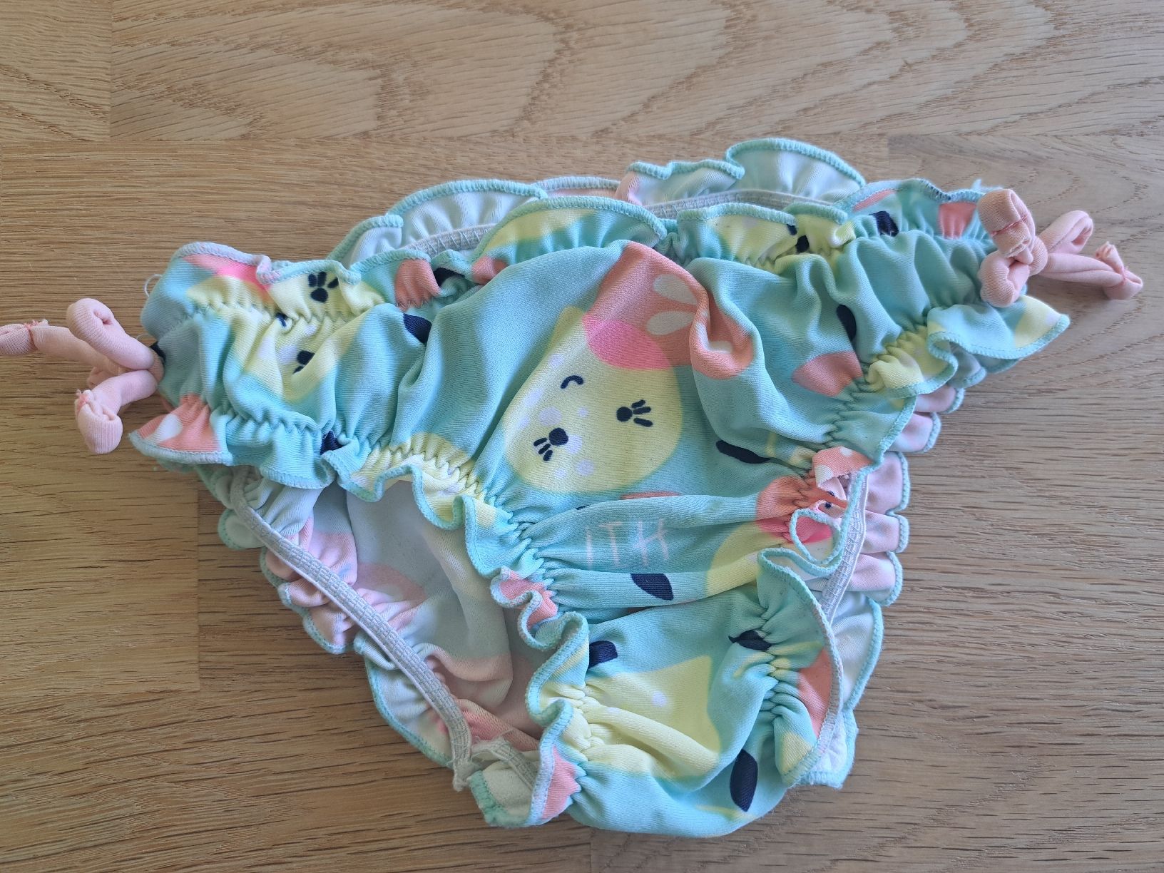 Costumi da bagno & Bikini: Süessi Hema Badehose 74/80 – Usato da Bergdietikon venduto da Staphylococcus