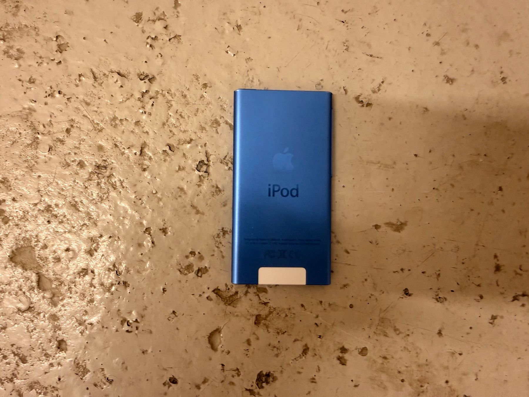 Apple Lecteur media portable: Apple iPod Nano 7. Generation blau – Défectueux à Zürich par Cleo234 2