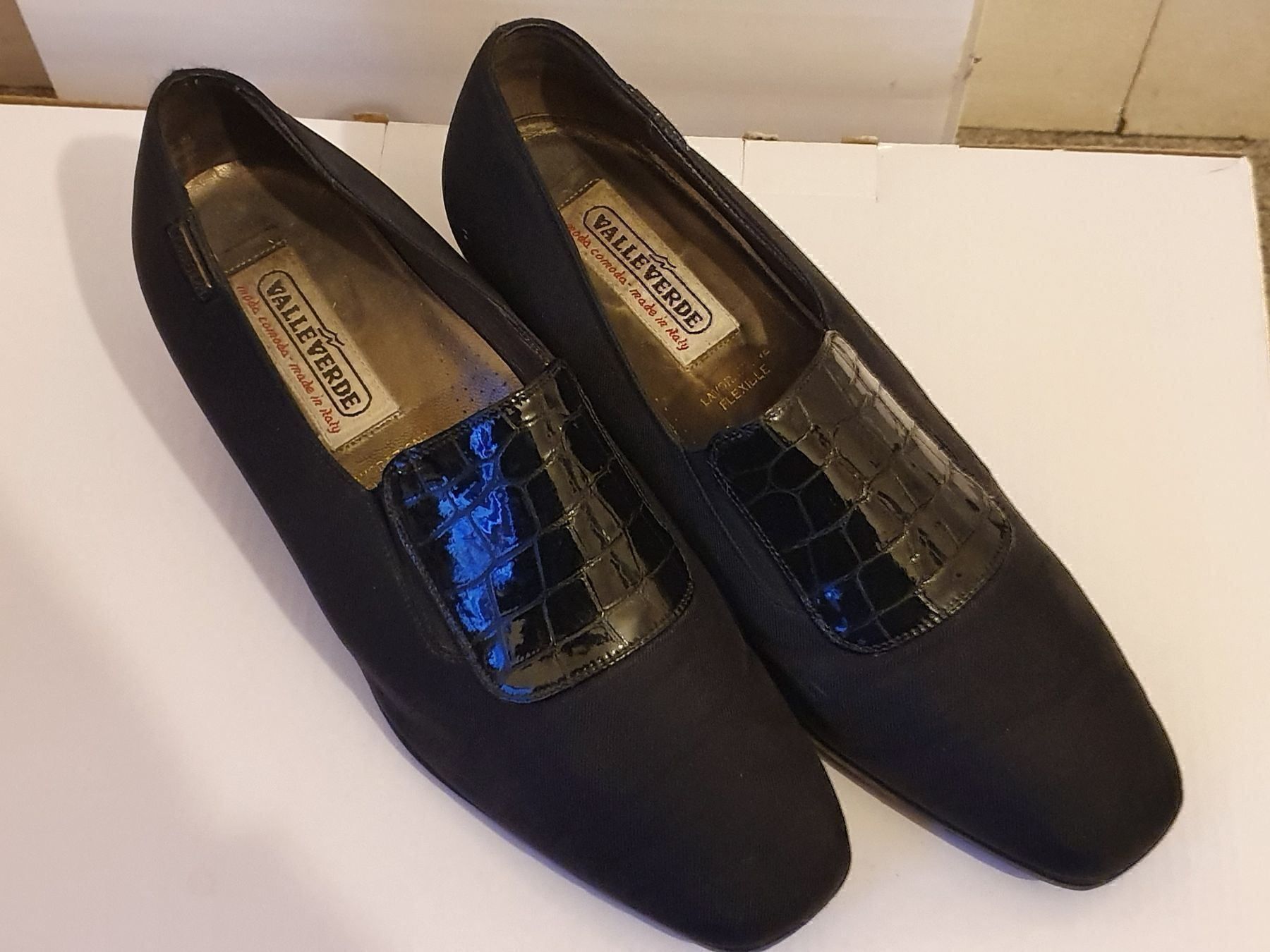 Scarpe da donna: Valleverde Pumps Gr. 38 – Usato da Langnau am Albis venduto da jer_pm72