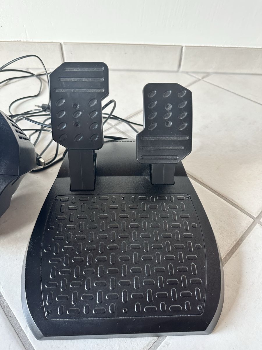 Spiele: Lenkrad Thrustmaster T150, mit Pedal wie neu! – Neu (gemäss Beschreibung) aus Walenstadt von Gueri93 2