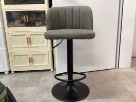 Moderner Barstuhl / Küchenstuhl aus Samt – Grau
