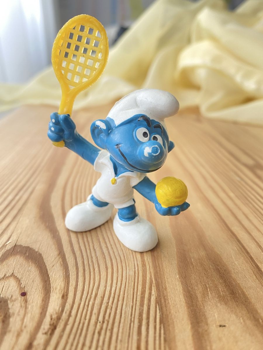 Statuette: Schlumpf Tennisspieler – Usato da Fehraltorf venduto da Marian4