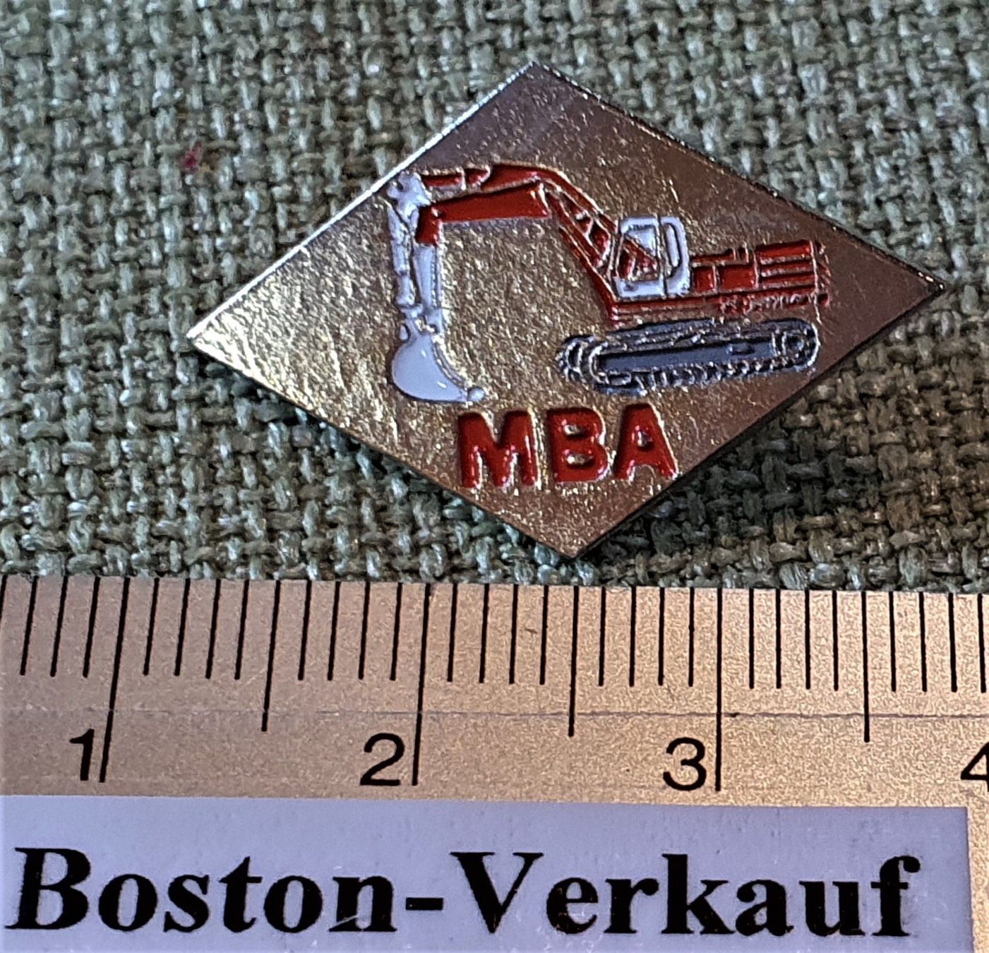 Placchette & Badge: B487 - Pin Bagger MBA AG Baumaschinen – Usato da Reinach BL venduto da Boston-Verkauf 1