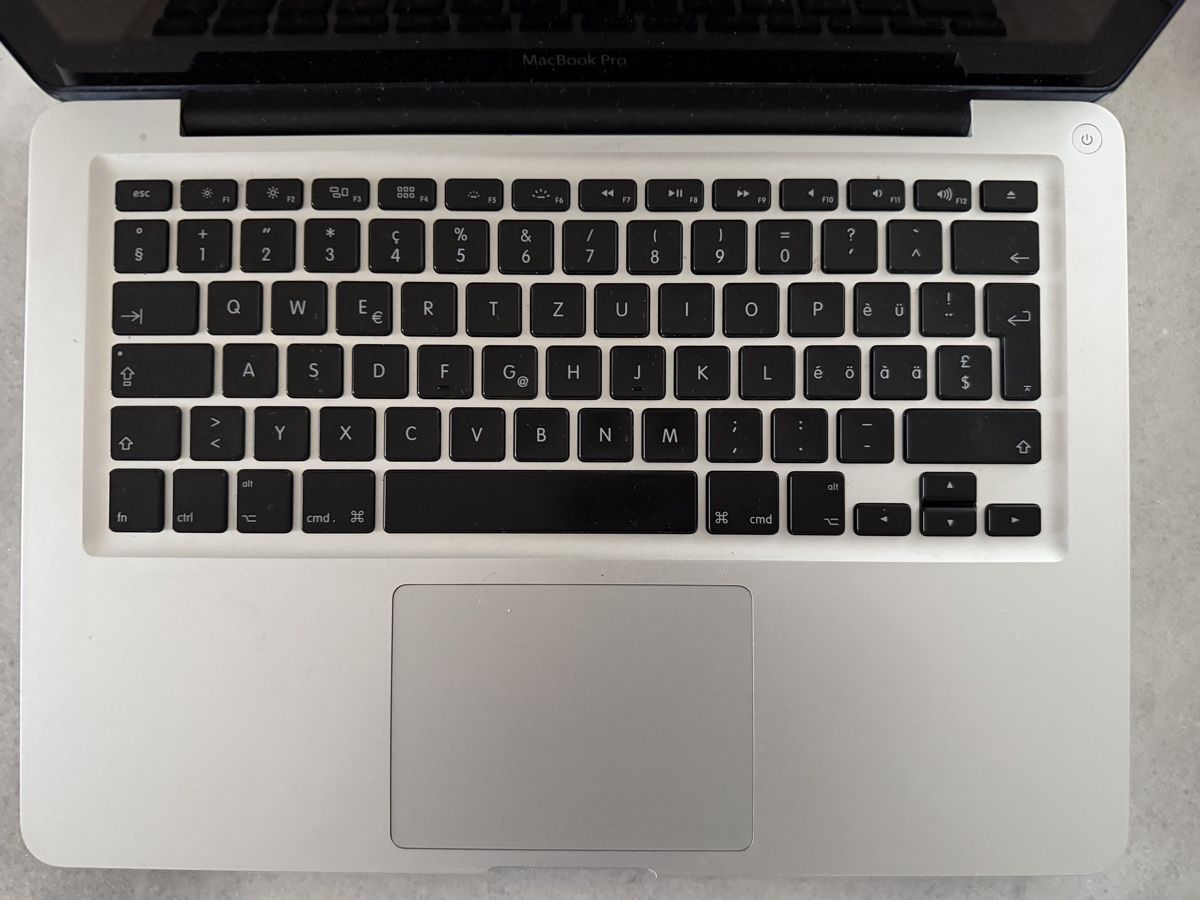 Apple Portables: MacBook Pro 13"  – D'occasion à Bonstetten par mer_7s6y 5