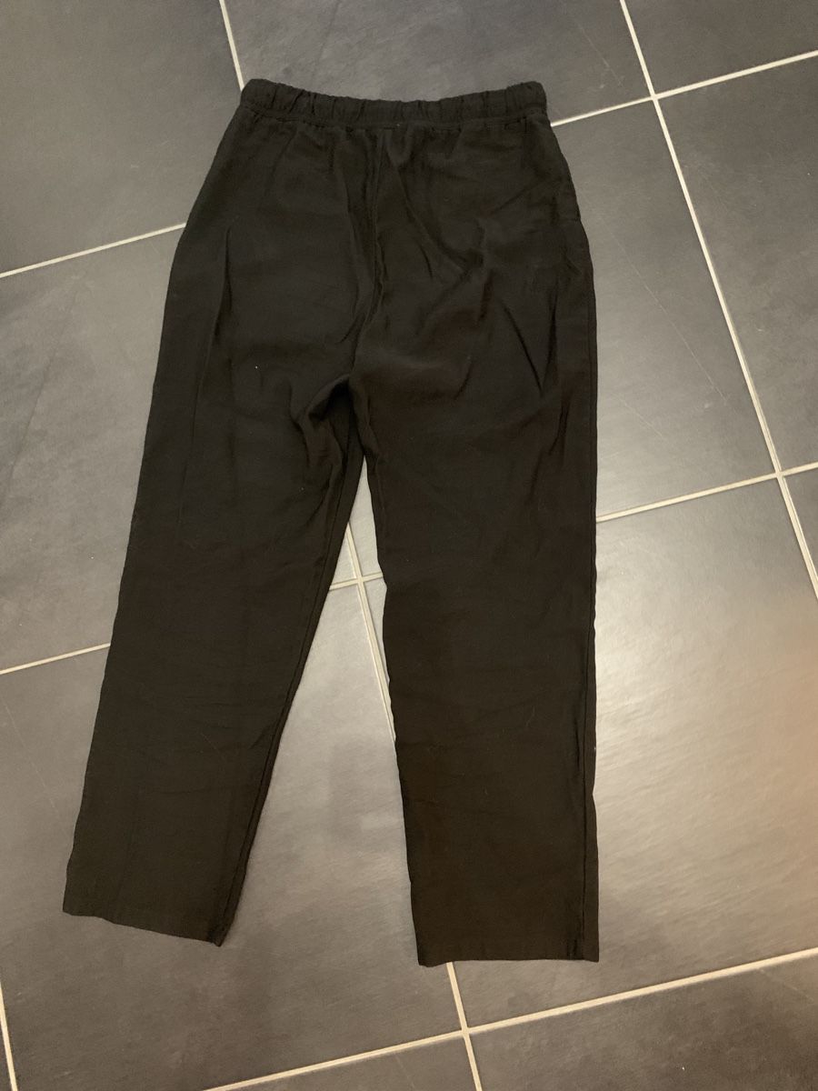 Mango Pantaloni: MNG Hose Schwarz Gr. S – Usato da Sevelen venduto da mar_gq8k 4
