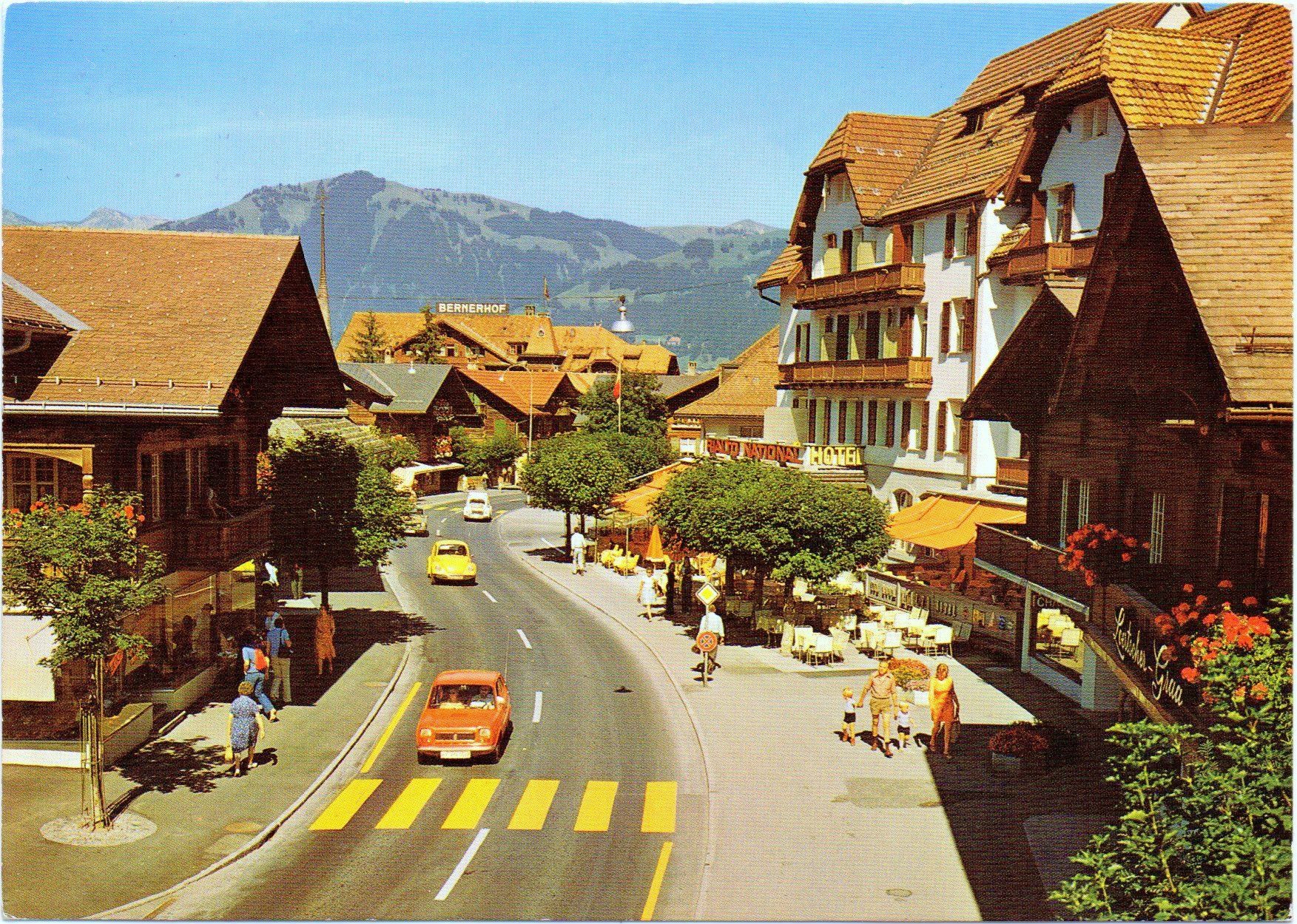Ansichtskarten: GSTAAD Dorfstrasse, Auto – Gebraucht aus Jona von philajona