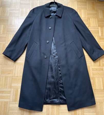 New woollen Coat Bugatti size 52( L-XL)