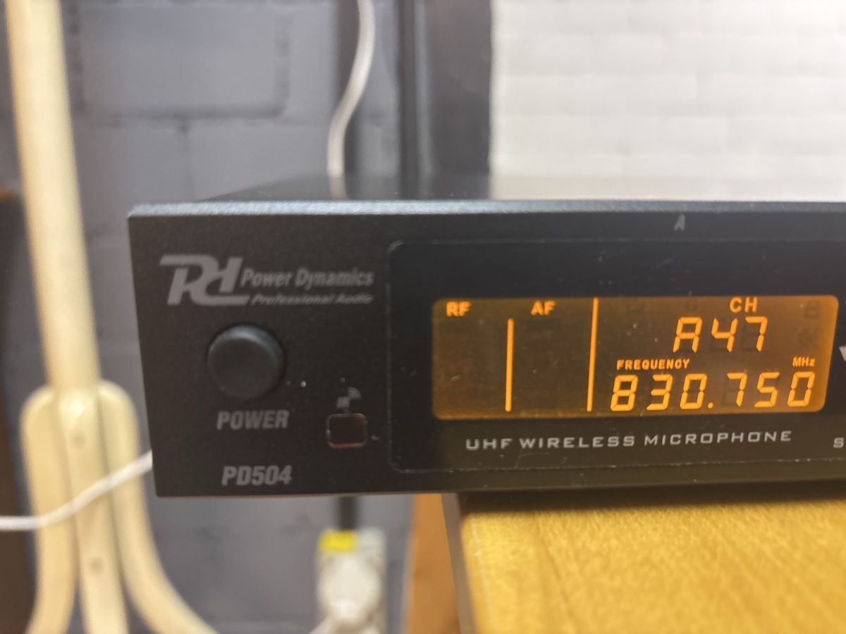 Microfoni: Microfoni wireless professionali Power Dynamics PD504 56 – Usato da basel venduto da Swiss._.1978 2
