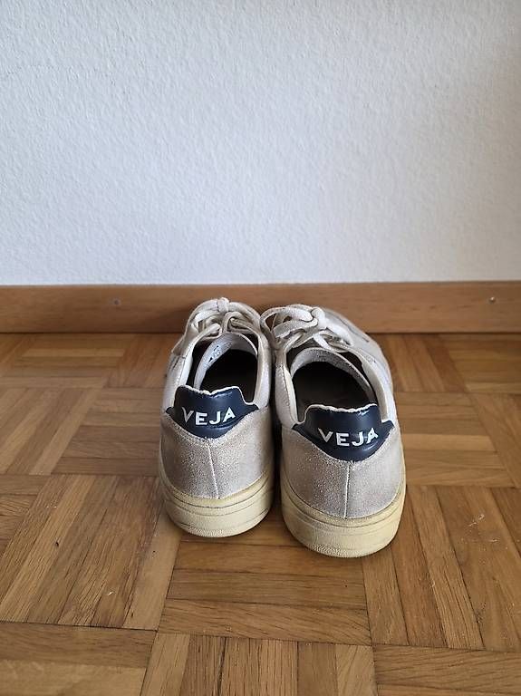 Herrenschuhe: Veja Sneaker 42 – Gebraucht aus Aarau von moi_plc9 2