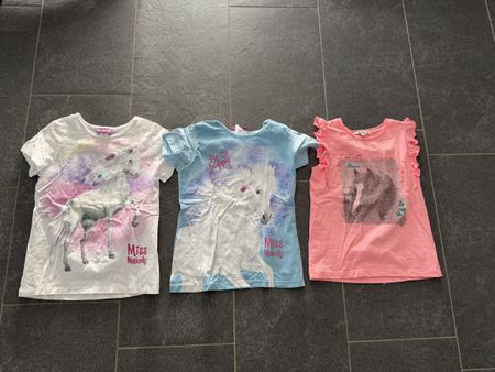 Mädchen T-Shirts 3er Set Pferde Grösse 140 guter Zustand
