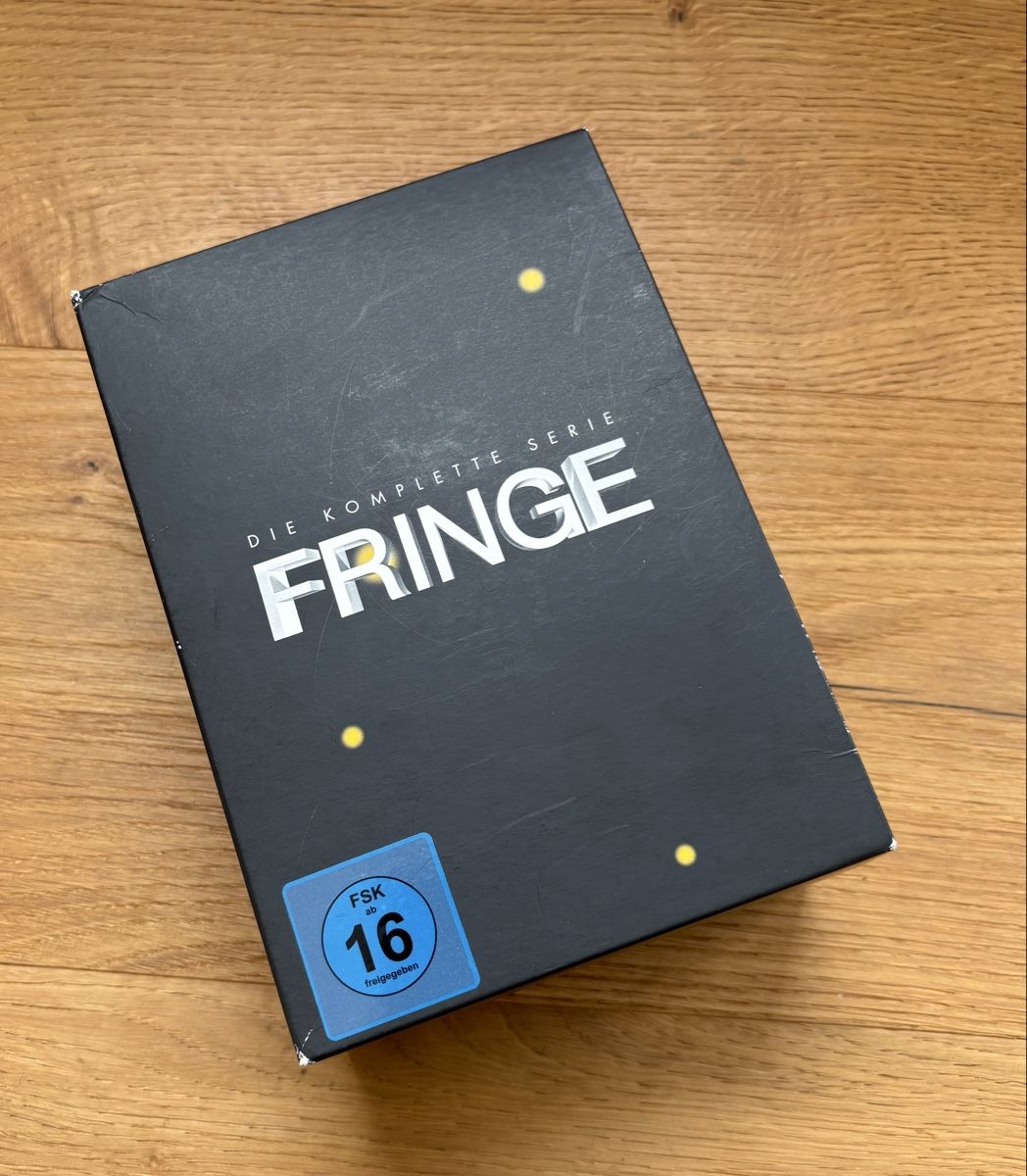 Tutti i DVDs: Fringe - komplette Serie – Usato da Luchsingen venduto da NEgli01