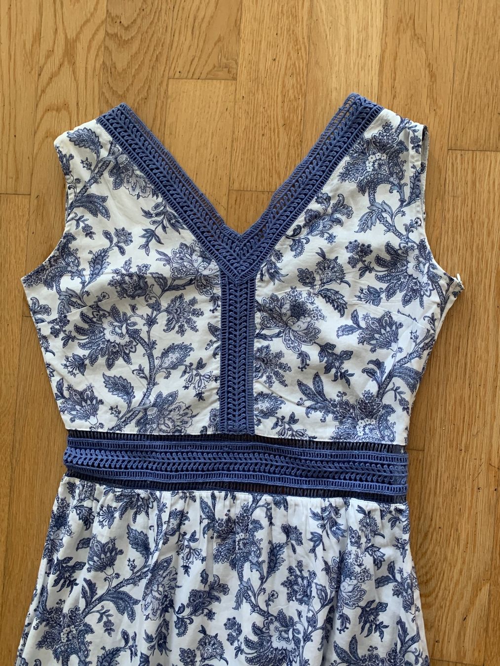 Vestiti: Kleid, Count of Florence, Gr. 36 – Usato da Basel venduto da Pacco09