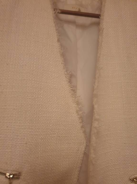 Vestes: Blazers – D'occasion à lausanne par canelle5 2