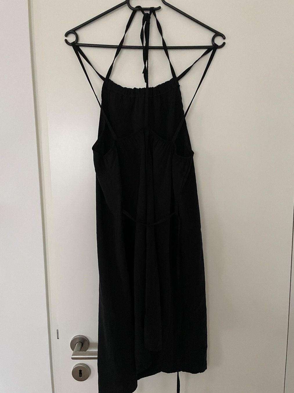 Vestiti: schwarzes Kleid von Sardinien – Usato da Winterthur venduto da saram26 1