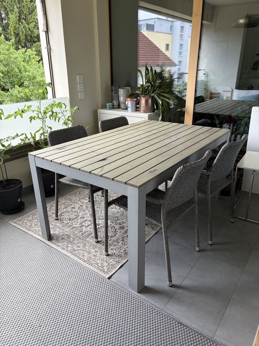 Tische: Tisch mit 4 Stühlen 160 x 100cm – Gebraucht aus Balgach von RianaT 1