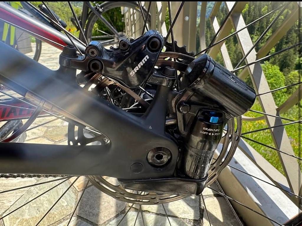 Specialized Velos: Specialized Epic Comp Carbon 29 VTT tout suspendu XC – Gebraucht aus Vers-l'Eglise von 3V_M5 2