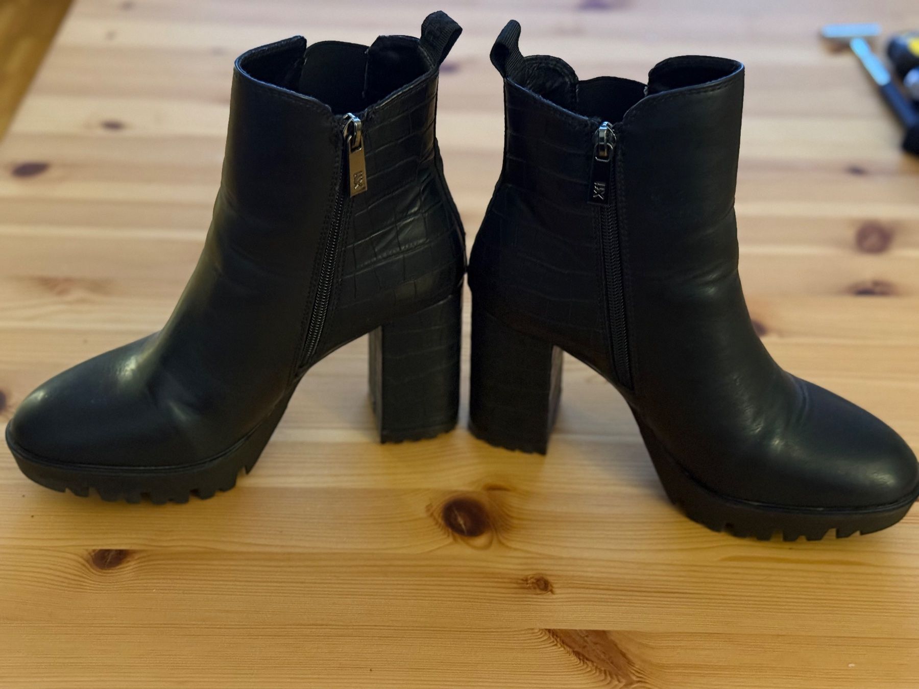 Scarpe da donna: XTI Plateau Schuhe Gr 38 – Nuovo (secondo la descrizione) da Richterswil venduto da Eunoia85 5